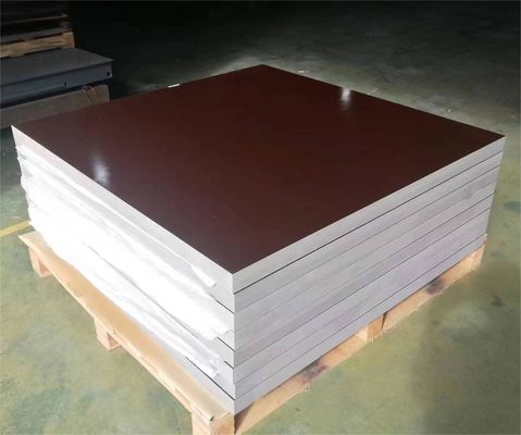 Material isolante elétrico com resistência flexural perpendicular às laminações ≥ 340 MPa