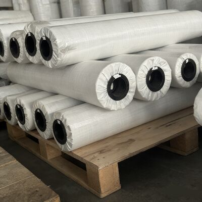 0Tecido de fibra de vidro tingido de preto para isolamento e acabamento estético