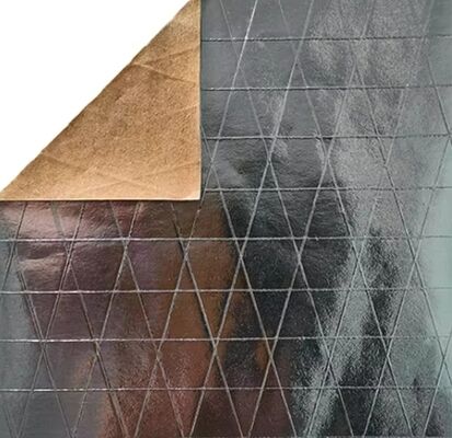 Foil-Scrim-Kraft enfrentando Scrim de 3 vias com adesivo de polietileno